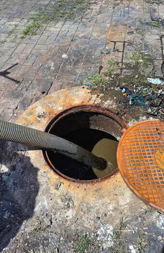 https://plumberrivervale.com.au/uploads/2025/06/blocked-drains-256136.jpg